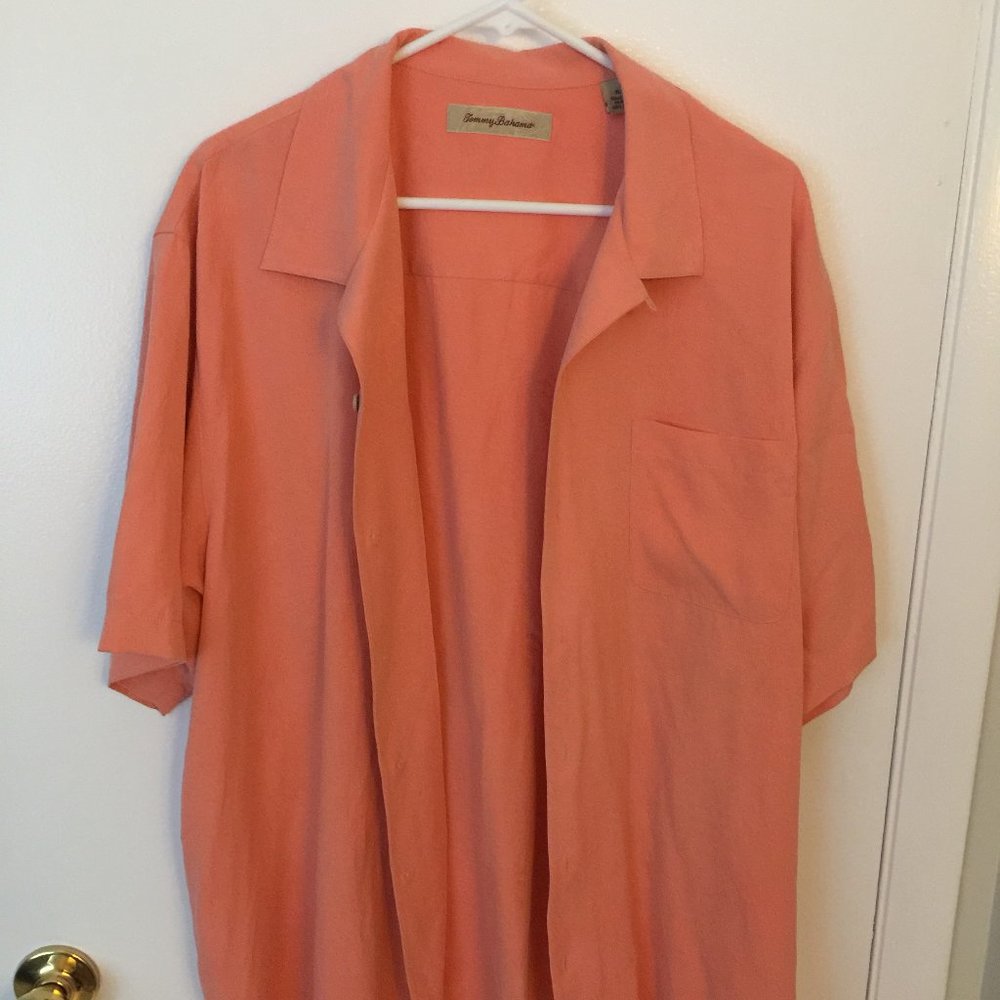 Gorgeous Tommy Bahama Button Down